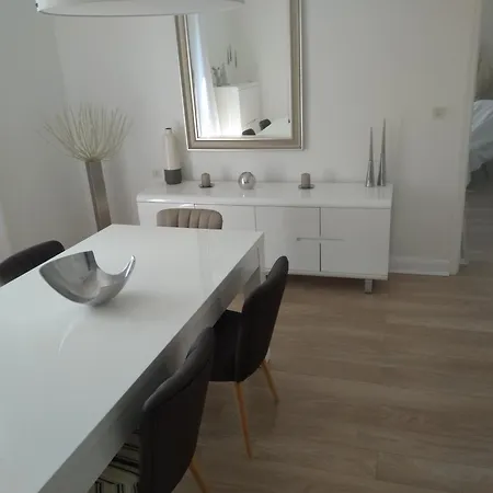 Apartment Appt F3 Sur *